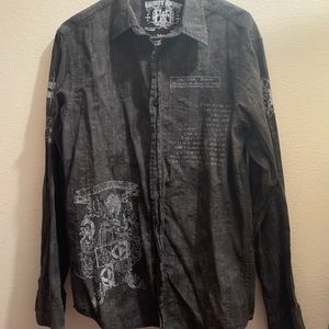 Men’s long sleeve shirt